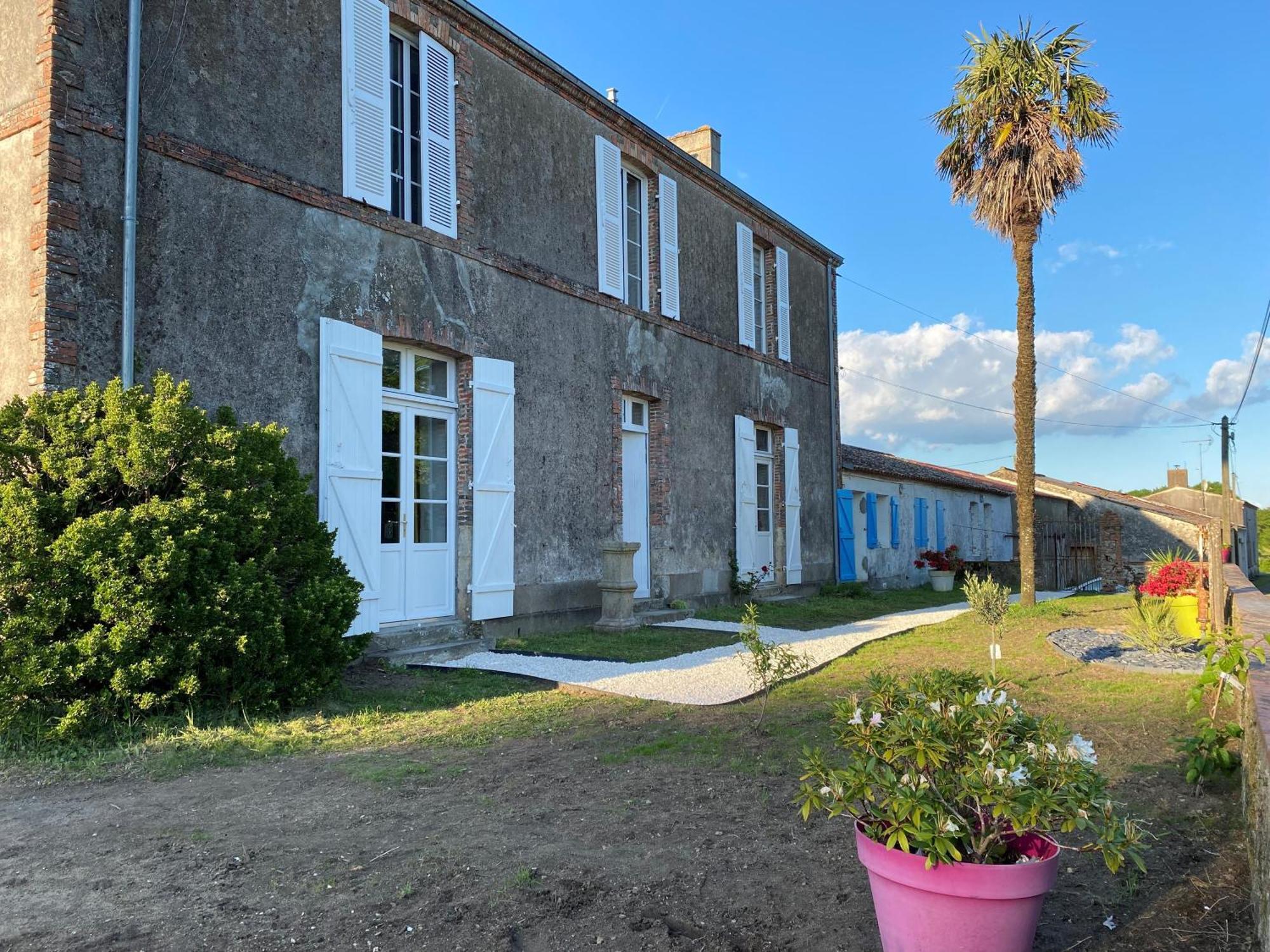 Le Colibri - Domaine De La Houblette Apartment ชาลองส์ ภายนอก รูปภาพ
